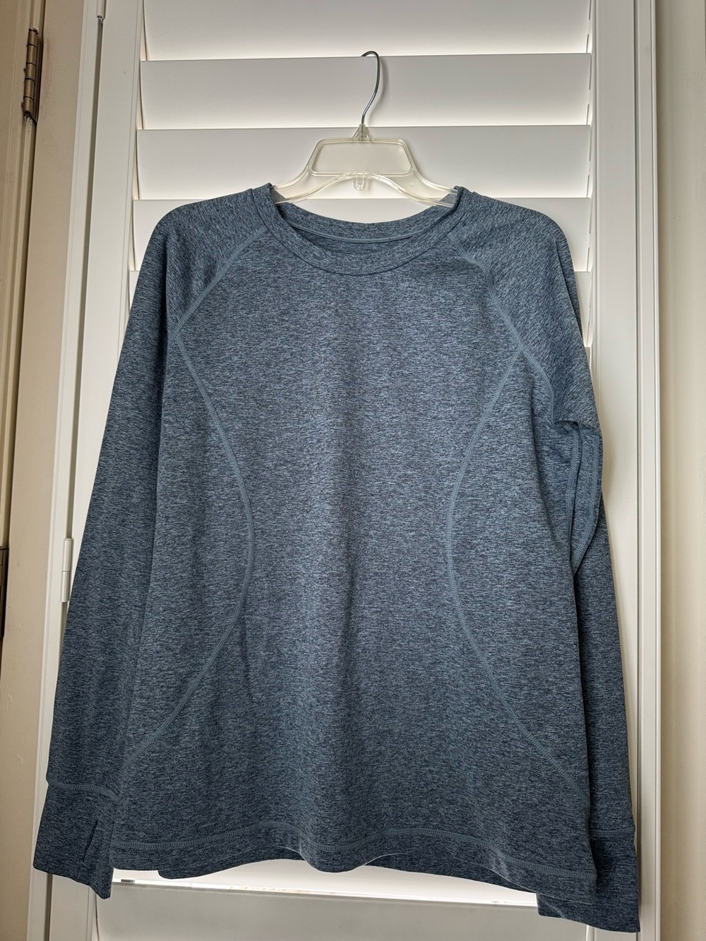 Women’s Eddie Bauer Long-Sleeve Crew Neck Performance Shirt - Heather Blue